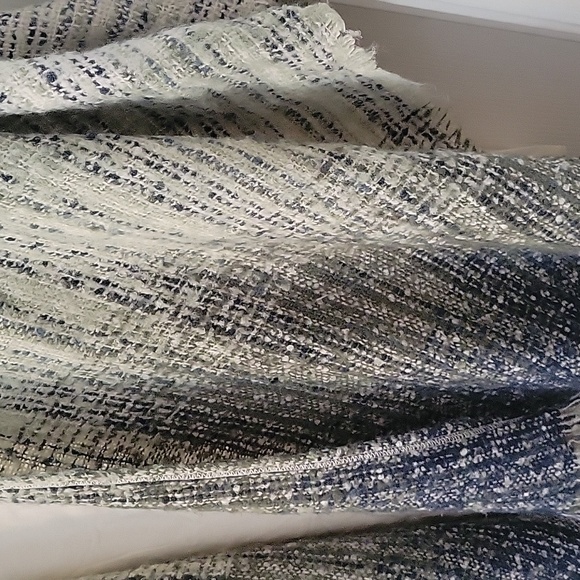 Shawal - Picture 2 of 3